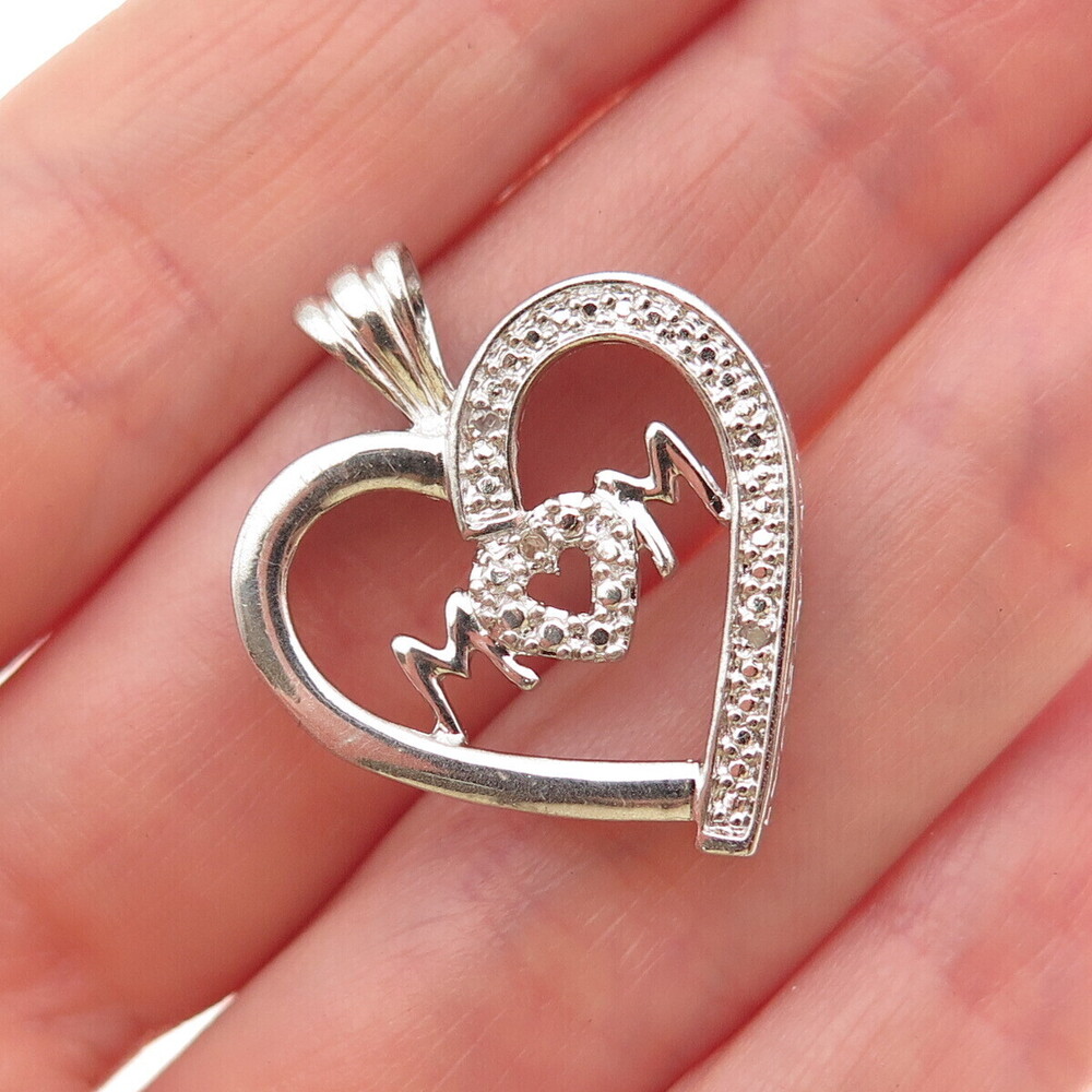 925 Sterling Silver Real Round-Cut Diamond Mom Heart Charm Pendant